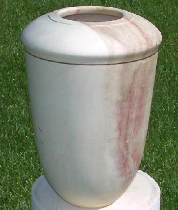 Maple Urn
